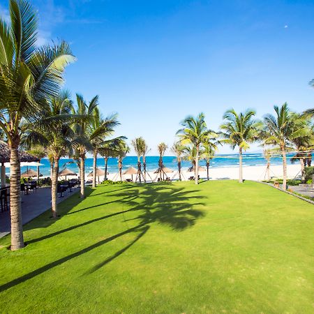 Melia Danang Beach Resort Bagian luar foto