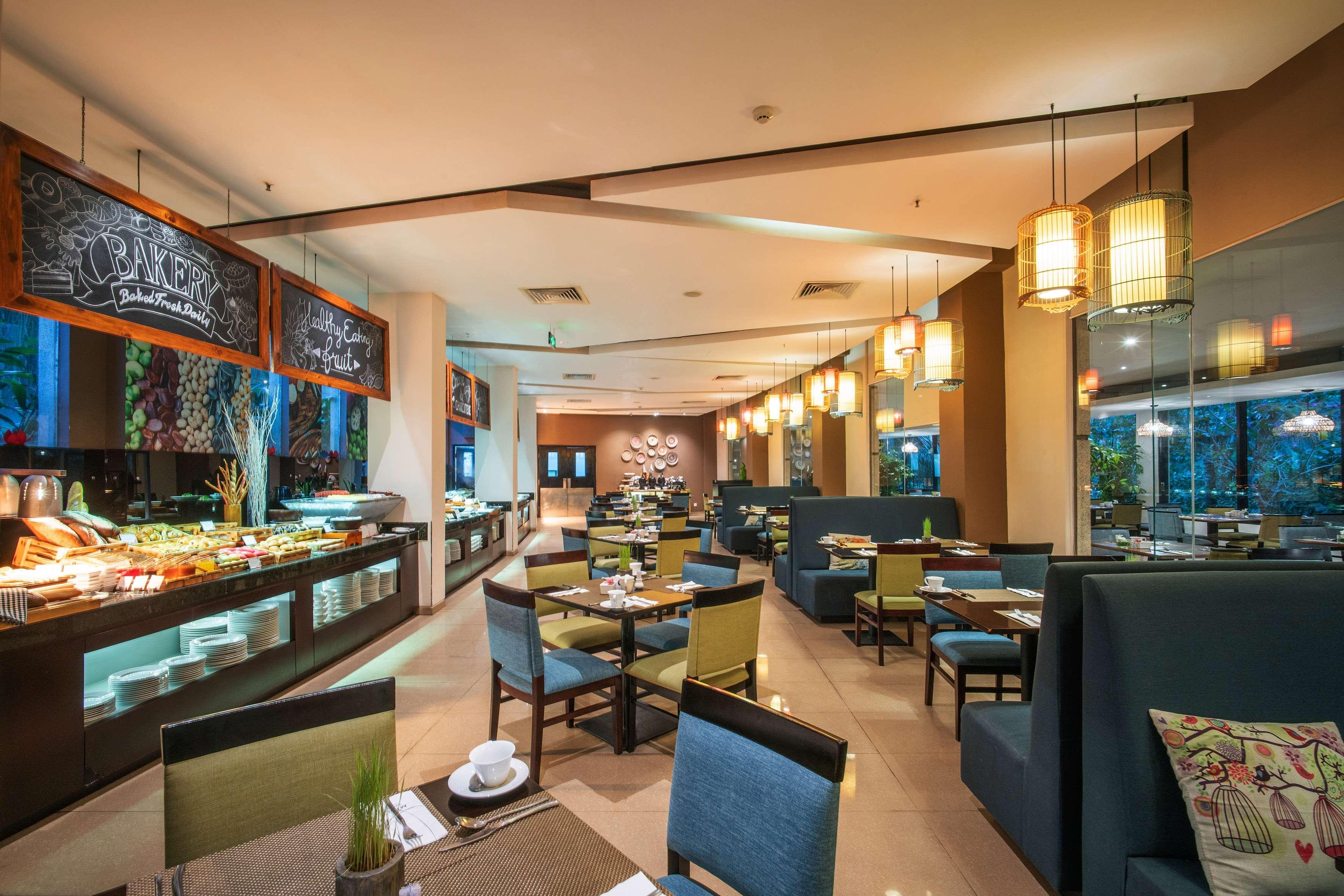 Melia Danang Beach Resort Bagian luar foto