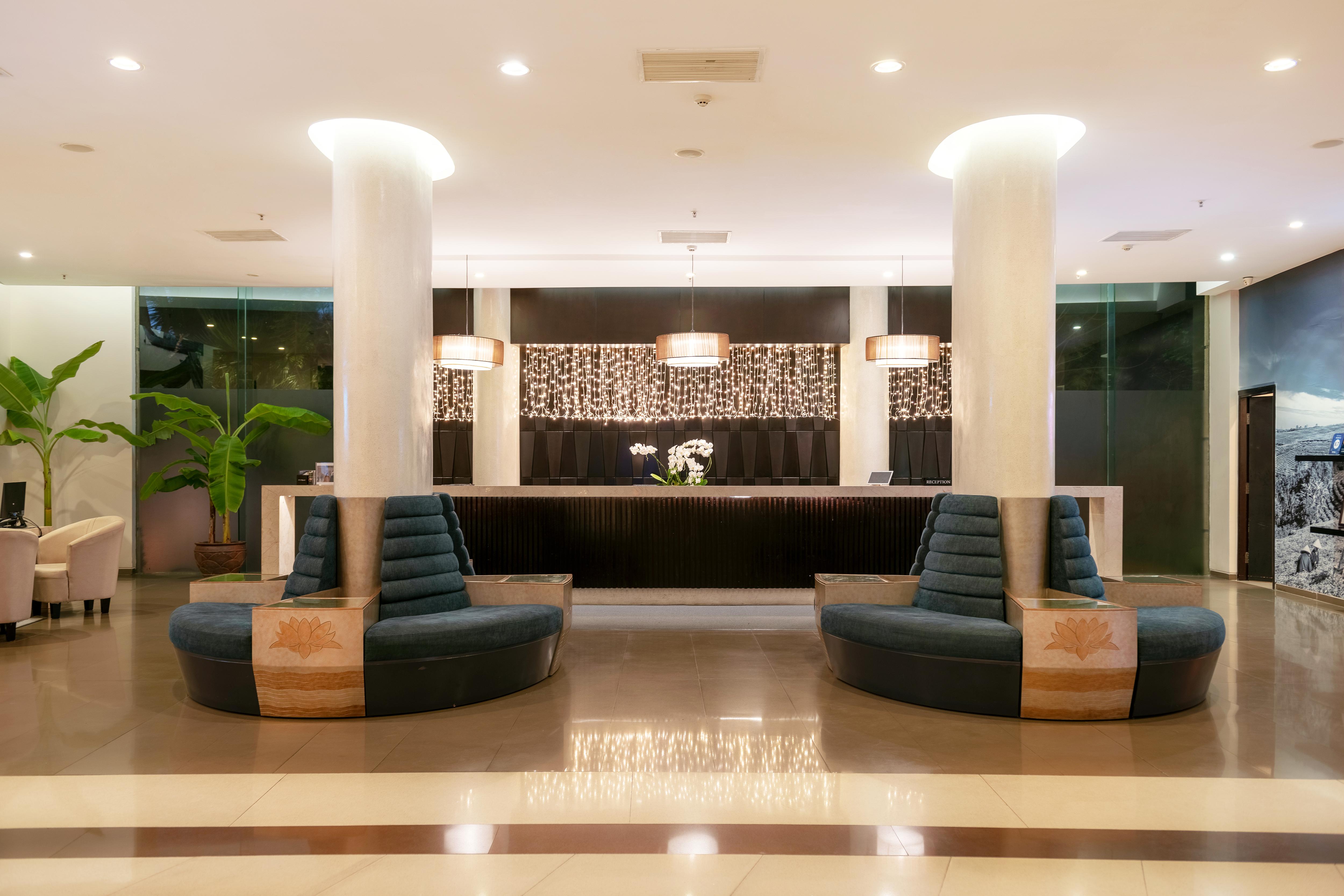 Melia Danang Beach Resort Bagian luar foto