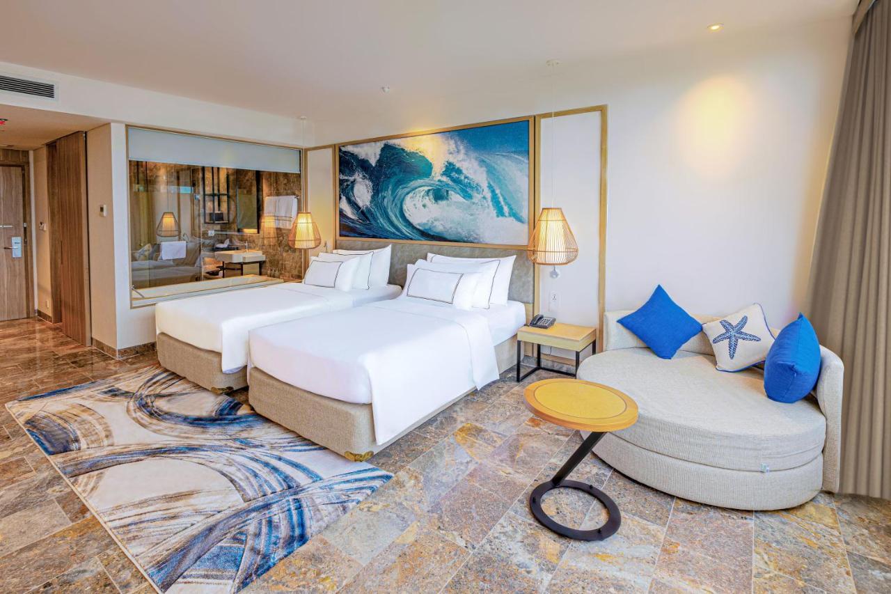 Melia Danang Beach Resort Bagian luar foto