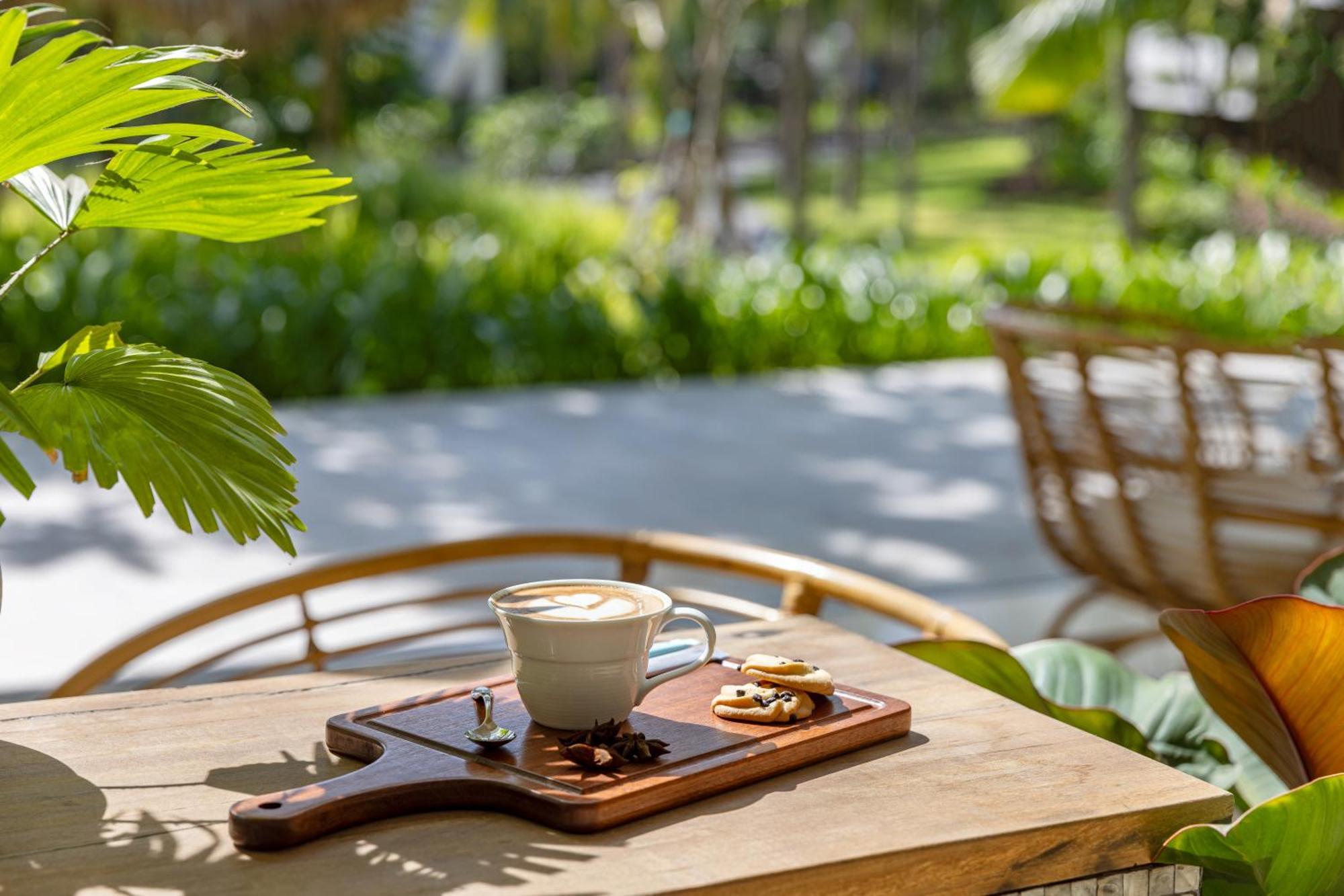 Melia Danang Beach Resort Bagian luar foto