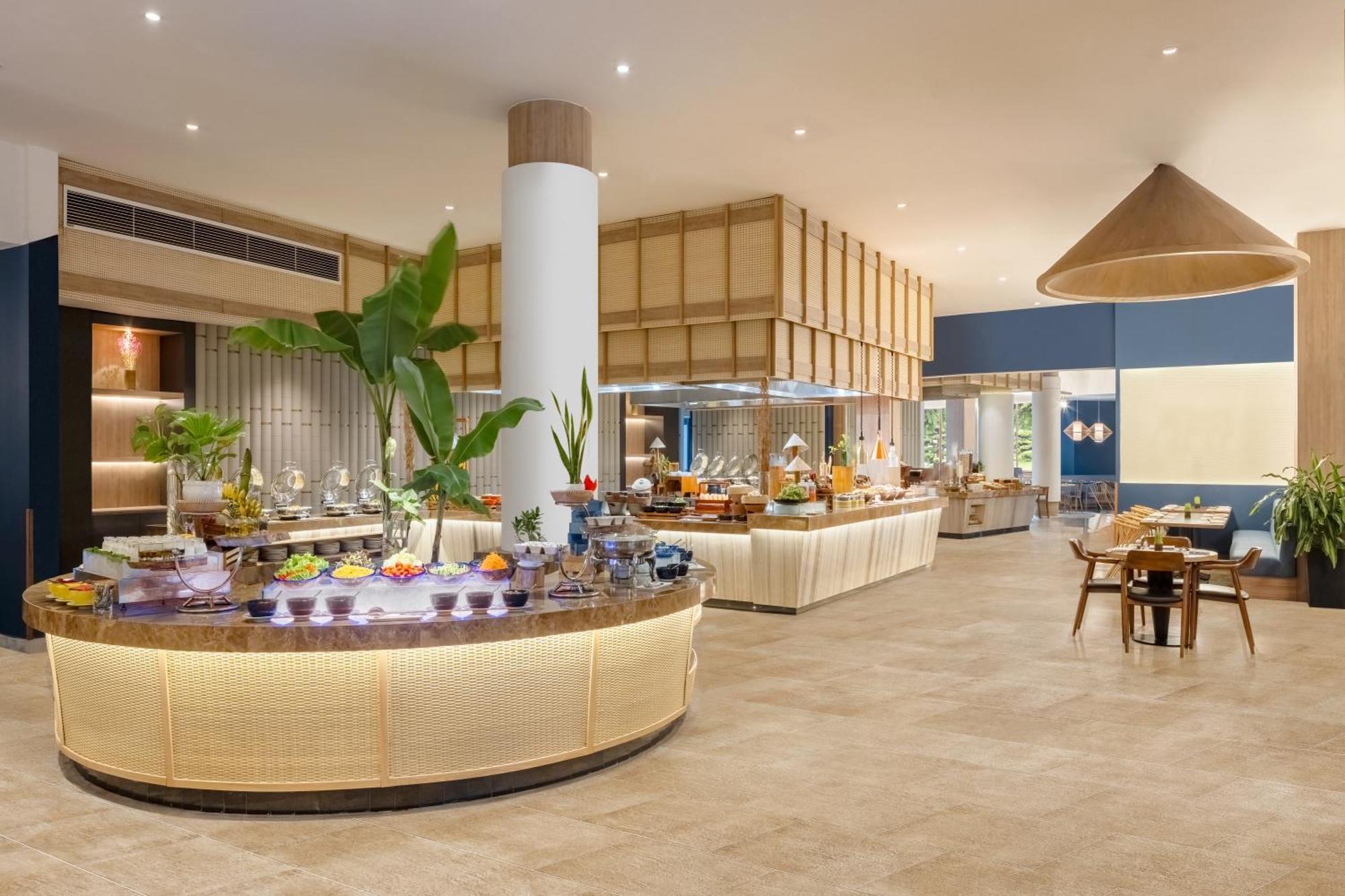 Melia Danang Beach Resort Bagian luar foto