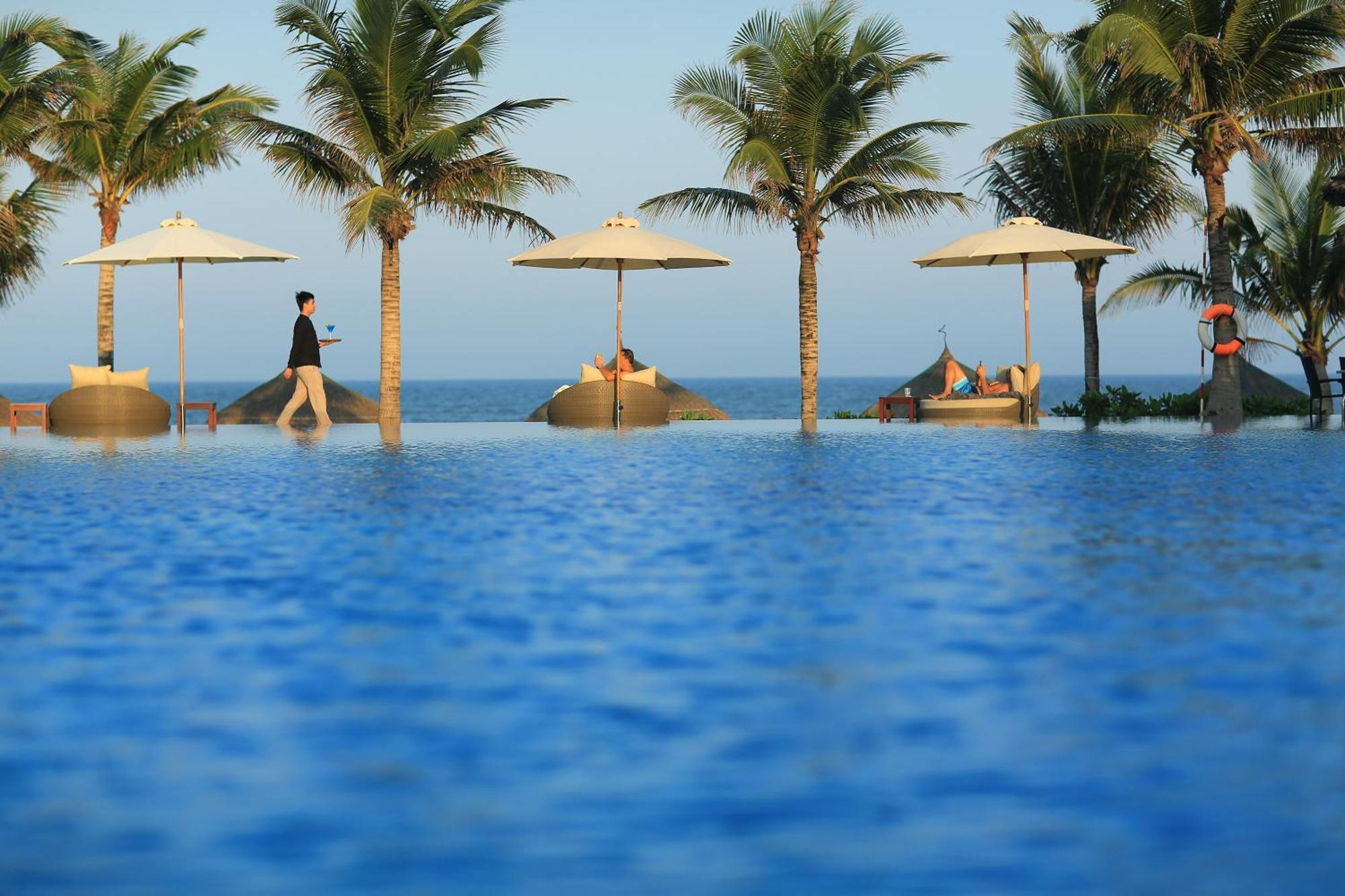 Melia Danang Beach Resort Bagian luar foto