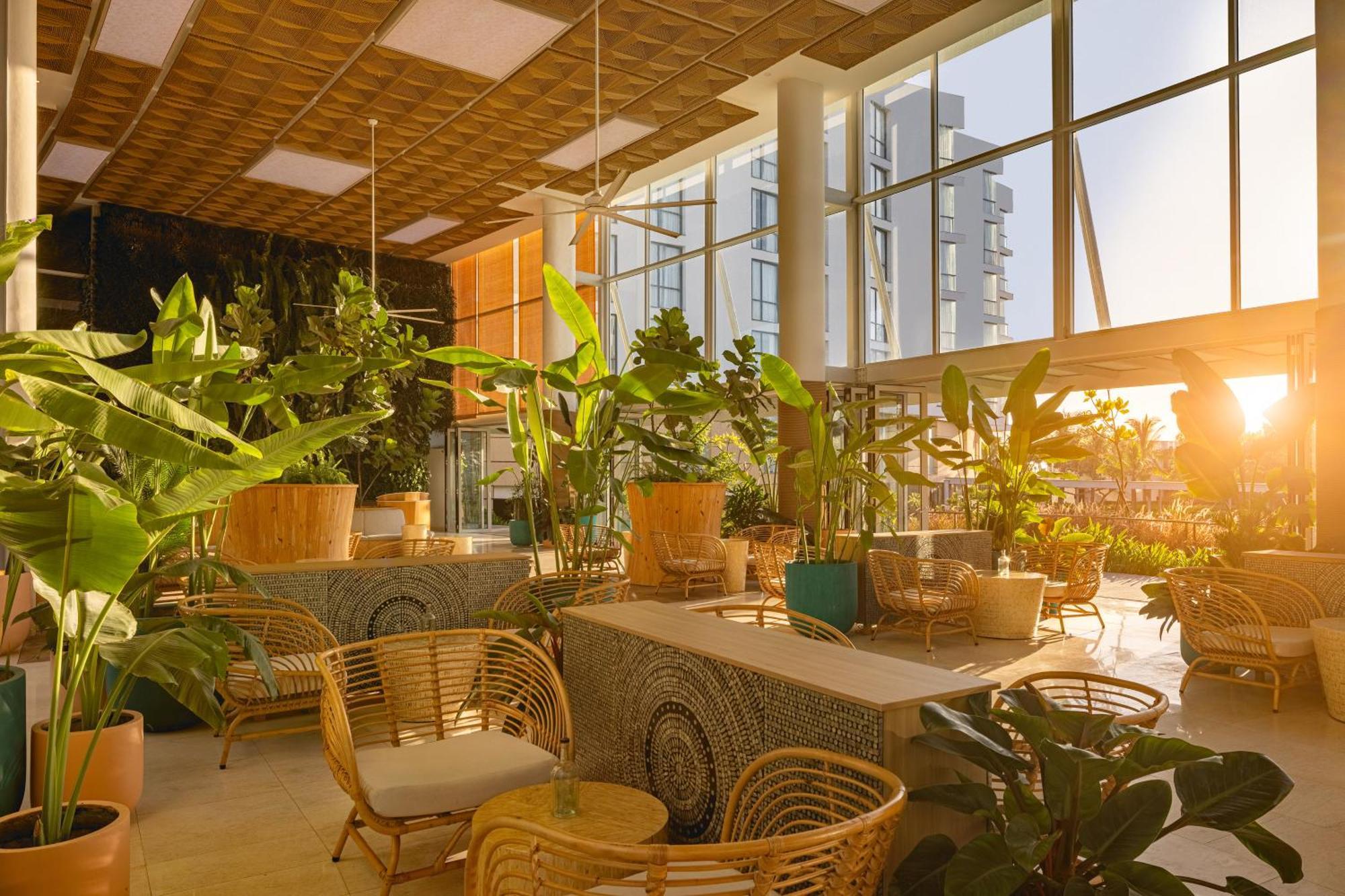 Melia Danang Beach Resort Bagian luar foto
