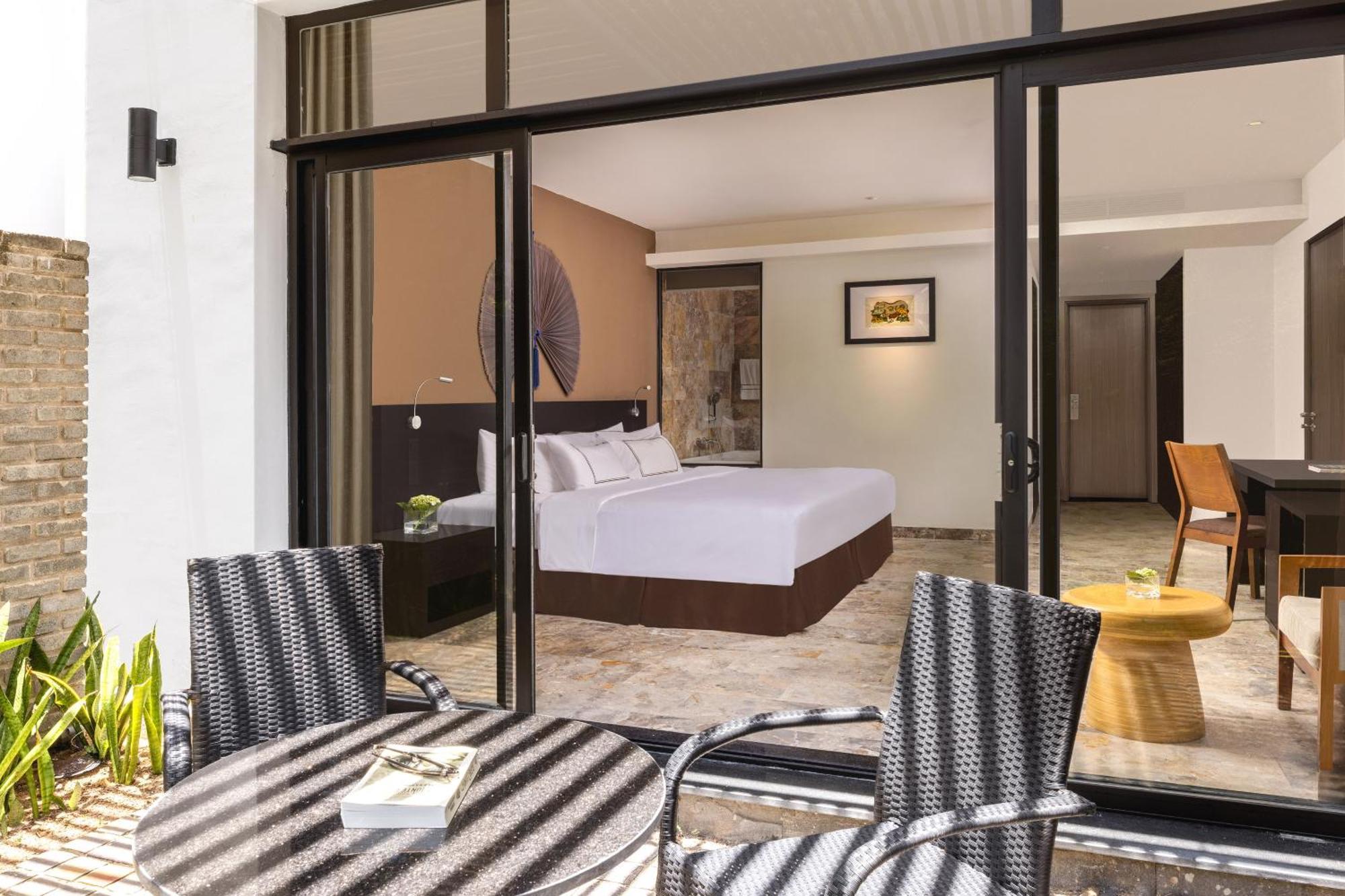 Melia Danang Beach Resort Bagian luar foto