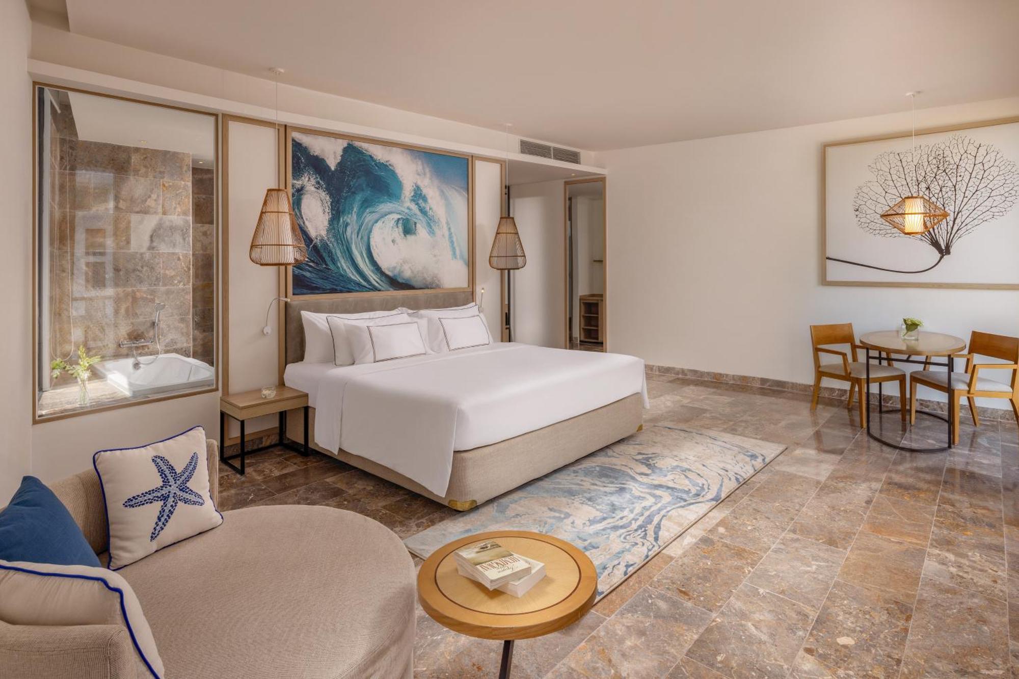 Melia Danang Beach Resort Bagian luar foto