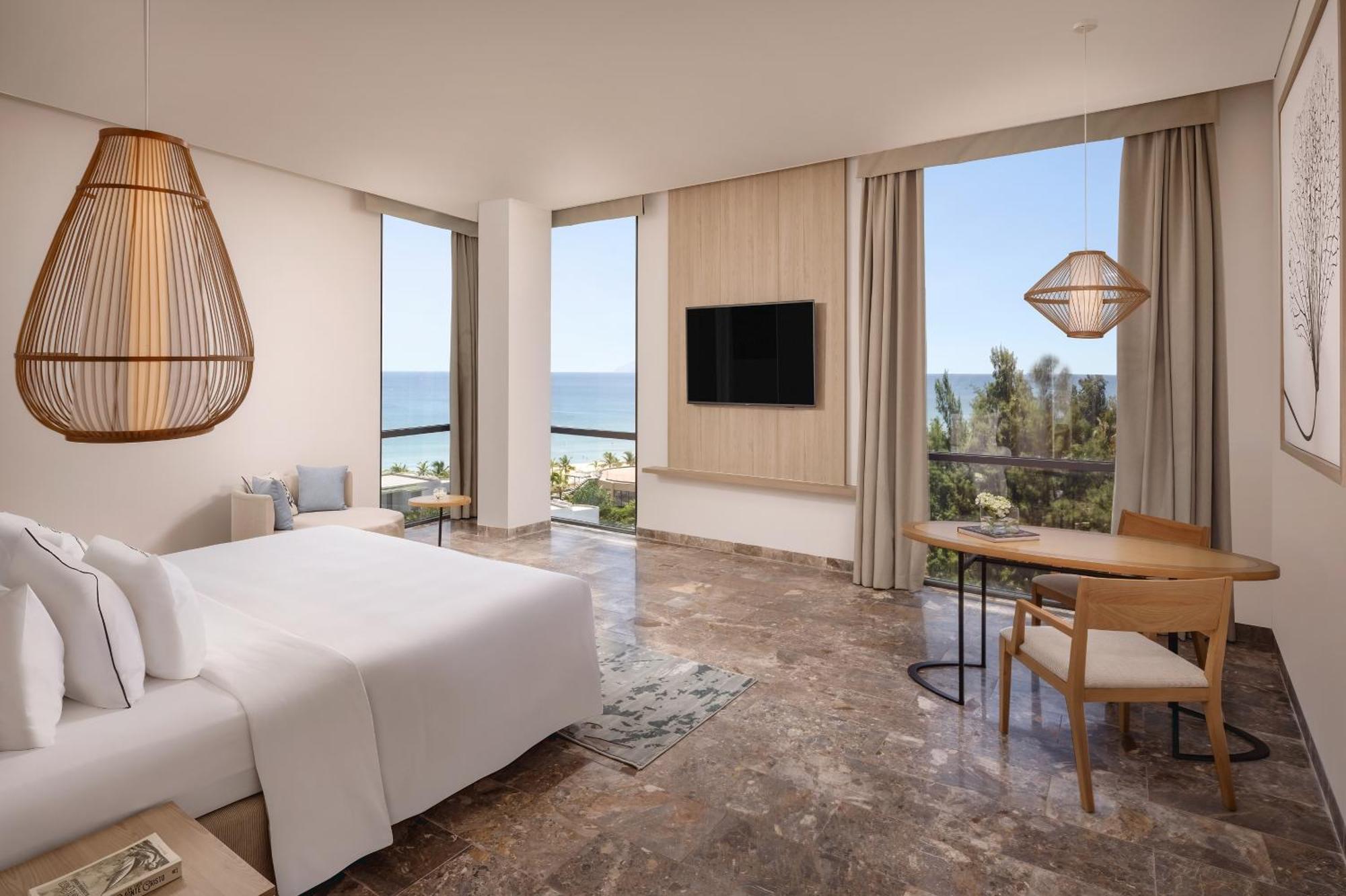 Melia Danang Beach Resort Bagian luar foto
